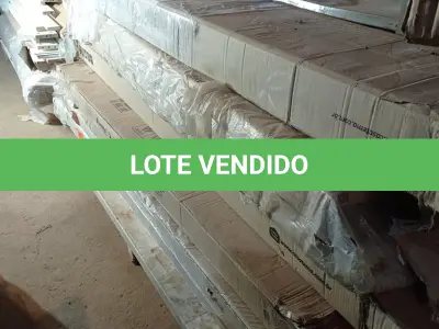 LOTE 328 - 01 LOTE DE MADEIRAS DIVERSAS (NO ESTADO, NÃO SABEMOS SE FUNCIONA. LEILÃO NÃO TEM GARANTIA E NEM DEVOLUÇÃO, SUJEITO A POSSÍVEIS AVARIAS VISÍVEIS/OCULTAS E/OU AUSÊNCIA DE COMPONENTES)