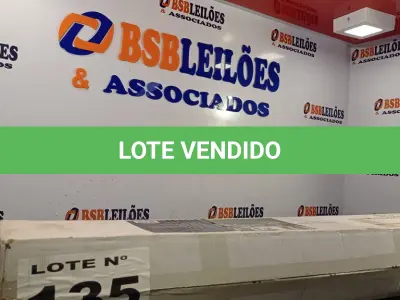 LOTE 135 - 01 – TENDA GAZEBO 2,40 X2,40 (NO ESTADO, NÃO SABEMOS SE FUNCIONA. LEILÃO NÃO TEM GARANTIA E NEM DEVOLUÇÃO, SUJEITO A POSSÍVEIS AVARIAS VISÍVEIS/OCULTAS E/OU AUSÊNCIA DE COMPONENTES)