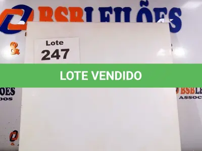 LOTE 247 - 01 - TÁBUA CHAPA TECNIL POLIETILENO 0,50MX0,50M (NO ESTADO, NÃO SABEMOS SE FUNCIONA. LEILÃO NÃO TEM GARANTIA E NEM DEVOLUÇÃO, SUJEITO A POSSÍVEIS AVARIAS VISÍVEIS/OCULTAS E/OU AUSÊNCIA DE COMPONENTES)