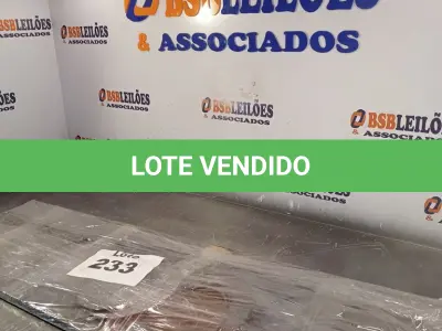LOTE 233 - 01 - CHAPA PARA FOGÃO A LENHA FERRO FUNDIDO DE 4 BOCAS REDUTORES 1 METRO (NO ESTADO, NÃO SABEMOS SE FUNCIONA. LEILÃO NÃO TEM GARANTIA E NEM DEVOLUÇÃO, SUJEITO A POSSÍVEIS AVARIAS VISÍVEIS/OCULTAS E/OU AUSÊNCIA DE COMPONENTES)