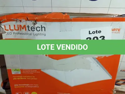 LOTE 303 - 01 - LUMINÁRIA PAINEL LED SOBREPOR QUADRADA 50W 6000K (NO ESTADO, NÃO SABEMOS SE FUNCIONA. LEILÃO NÃO TEM GARANTIA E NEM DEVOLUÇÃO, SUJEITO A POSSÍVEIS AVARIAS VISÍVEIS/OCULTAS E/OU AUSÊNCIA DE COMPONENTES)