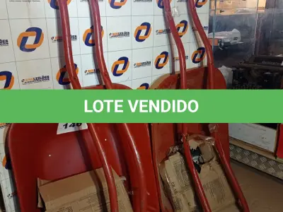 LOTE 146 - 02 - CARRINHOS DE MÃO (NO ESTADO, NÃO SABEMOS SE FUNCIONA. LEILÃO NÃO TEM GARANTIA E NEM DEVOLUÇÃO, SUJEITO A POSSÍVEIS AVARIAS VISÍVEIS/OCULTAS E/OU AUSÊNCIA DE COMPONENTES)