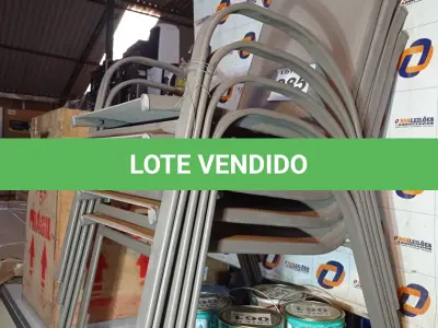 LOTE 085 - 05 - CADEIRAS ALMA AÇO (NO ESTADO, NÃO SABEMOS SE FUNCIONA. LEILÃO NÃO TEM GARANTIA E NEM DEVOLUÇÃO, SUJEITO A POSSÍVEIS AVARIAS VISÍVEIS/OCULTAS E/OU AUSÊNCIA DE COMPONENTES)