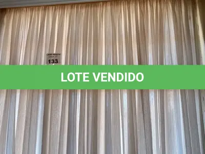 LOTE 133 - 01 LOTE COM CORTINA (NO ESTADO, NÃO SABEMOS SE FUNCIONA. LEILÃO NÃO TEM GARANTIA E NEM DEVOLUÇÃO).