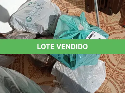 LOTE 258 - 01 LOTE COM LUMINÁRIAS PARA JARDINS (NO ESTADO, NÃO SABEMOS SE FUNCIONA. LEILÃO NÃO TEM GARANTIA E NEM DEVOLUÇÃO).