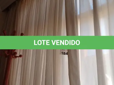 LOTE 184 - 01 LOTE COM CORTINAS (NO ESTADO, NÃO SABEMOS SE FUNCIONA. LEILÃO NÃO TEM GARANTIA E NEM DEVOLUÇÃO).