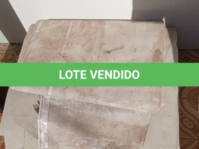 LOTE 260 - 01 LOTE COM LONAS DIVERSAS (NO ESTADO, NÃO SABEMOS SE FUNCIONA. LEILÃO NÃO TEM GARANTIA E NEM DEVOLUÇÃO).
