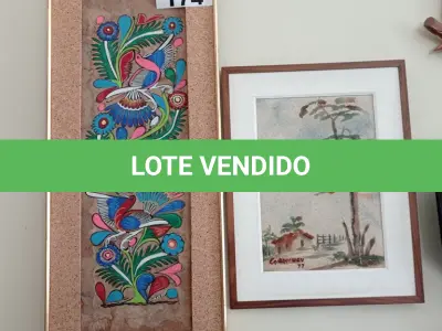 LOTE 174 - 02 QUADROS DECORATIVOS (NO ESTADO, NÃO SABEMOS SE FUNCIONA. LEILÃO NÃO TEM GARANTIA E NEM DEVOLUÇÃO).