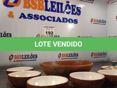 LOTE 192 - CUNHAS DE BARRO (NO ESTADO, NÃO SABEMOS SE FUNCIONA. LEILÃO NÃO TEM GARANTIA E NEM DEVOLUÇÃO).