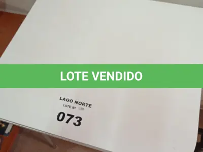 LOTE 073 - 01 MESA DOBRÁVEL (NO ESTADO, NÃO SABEMOS SE FUNCIONA. LEILÃO NÃO TEM GARANTIA E NEM DEVOLUÇÃO).