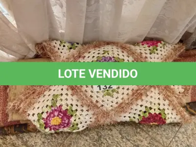 LOTE 132 - 04 TAPETES DIVERSOS (NO ESTADO, NÃO SABEMOS SE FUNCIONA. LEILÃO NÃO TEM GARANTIA E NEM DEVOLUÇÃO).