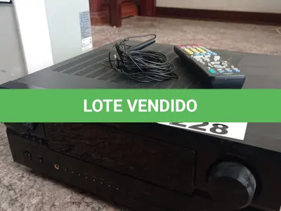 LOTE 228 - 01 AV SURROUND RECEIVER AVR-2805 DENON (NO ESTADO, NÃO SABEMOS SE FUNCIONA. LEILÃO NÃO TEM GARANTIA E NEM DEVOLUÇÃO).