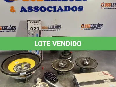 LOTE 020 - 03 ALTO-FALANTES, 01 CHAPINHA, 01 ESCOVA, 01 CORNETA E 01 MODULO MARCAS E MODELOS. (NO ESTADO, LEILÃO NÃO TEM GARANTIA E NEM DEVOLUÇÃO, SUJEITO A POSSÍVEIS AVARIAS VISÍVEIS/OCULTAS E/OU AUSÊNCIA DE COMPONENTES).