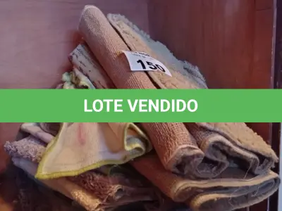 LOTE 150 - 01 LOTE COM TAPETES DIVERSOS (NO ESTADO, NÃO SABEMOS SE FUNCIONA. LEILÃO NÃO TEM GARANTIA E NEM DEVOLUÇÃO).
