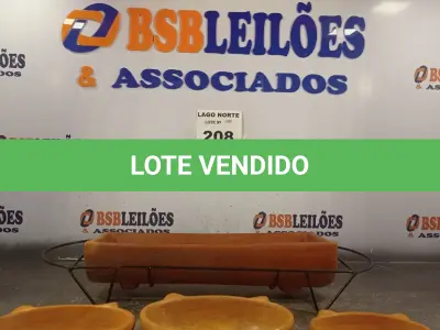 LOTE 208 - 01 LOTE COM PANELAS PEQUENAS DE BARRO (NO ESTADO, NÃO SABEMOS SE FUNCIONA. LEILÃO NÃO TEM GARANTIA E NEM DEVOLUÇÃO).
