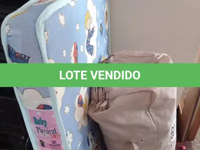 LOTE 226 - 01 BERÇO COM COLCHÃO (NO ESTADO, NÃO SABEMOS SE FUNCIONA. LEILÃO NÃO TEM GARANTIA E NEM DEVOLUÇÃO).