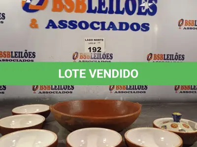 LOTE 192 - CUNHAS DE BARRO (NO ESTADO, NÃO SABEMOS SE FUNCIONA. LEILÃO NÃO TEM GARANTIA E NEM DEVOLUÇÃO).