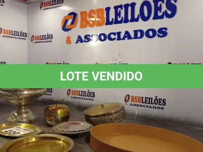 LOTE 220 - 01 LOTE COM ARTIGOS PARA DECORAÇÃO (NO ESTADO, NÃO SABEMOS SE FUNCIONA. LEILÃO NÃO TEM GARANTIA E NEM DEVOLUÇÃO).