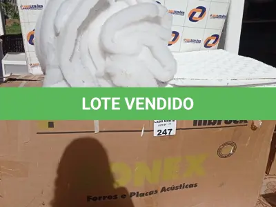 LOTE 247 - 01 LOTE COM ESPUMAS ACÚSTICAS (NO ESTADO, NÃO SABEMOS SE FUNCIONA. LEILÃO NÃO TEM GARANTIA E NEM DEVOLUÇÃO).