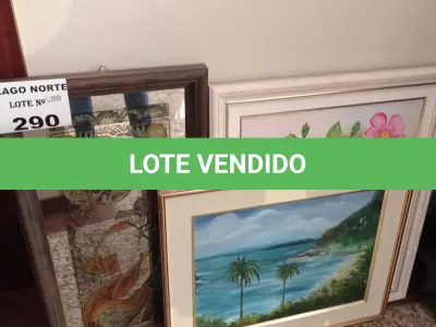 LOTE 290 - 03 QUADROS DIVERSOS DECORATIVOS (NO ESTADO, NÃO SABEMOS SE FUNCIONA. LEILÃO NÃO TEM GARANTIA E NEM DEVOLUÇÃO).