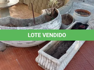 LOTE 280 - 04 JARROS PARA PLANTAS (NO ESTADO, NÃO SABEMOS SE FUNCIONA. LEILÃO NÃO TEM GARANTIA E NEM DEVOLUÇÃO).