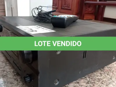 LOTE 228 - 01 AV SURROUND RECEIVER AVR-2805 DENON (NO ESTADO, NÃO SABEMOS SE FUNCIONA. LEILÃO NÃO TEM GARANTIA E NEM DEVOLUÇÃO).