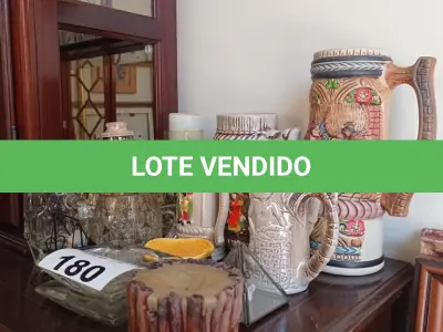 LOTE 180 - 01 LOTE COM COPOS DE CHOOP DIVERSOS (NO ESTADO, NÃO SABEMOS SE FUNCIONA. LEILÃO NÃO TEM GARANTIA E NEM DEVOLUÇÃO).