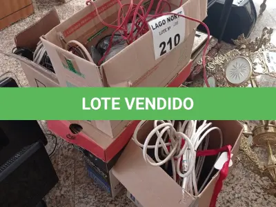 LOTE 210 - 01 LOTE COM CABOS E FIOS ELÉTRICOS (NO ESTADO, NÃO SABEMOS SE FUNCIONA. LEILÃO NÃO TEM GARANTIA E NEM DEVOLUÇÃO).