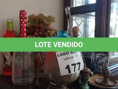 LOTE 177 - 01 LOTE COM OBJETOS DECORATIVOS (NO ESTADO, NÃO SABEMOS SE FUNCIONA. LEILÃO NÃO TEM GARANTIA E NEM DEVOLUÇÃO).