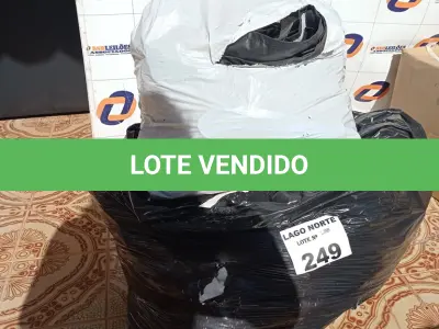 LOTE 249 - 01 LOTE COM CORTINAS (NO ESTADO, NÃO SABEMOS SE FUNCIONA. LEILÃO NÃO TEM GARANTIA E NEM DEVOLUÇÃO).