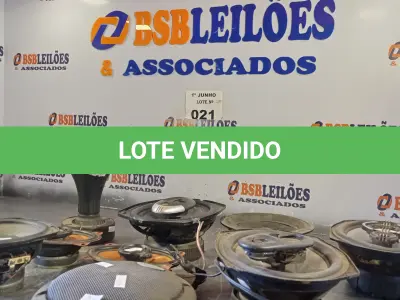 LOTE 021 - 08 ALTO-FALANTES E 01 CORNETA MARCAS E MODELOS DIVERSOS. (NO ESTADO, LEILÃO NÃO TEM GARANTIA E NEM DEVOLUÇÃO, SUJEITO A POSSÍVEIS AVARIAS VISÍVEIS/OCULTAS E/OU AUSÊNCIA DE COMPONENTES).
