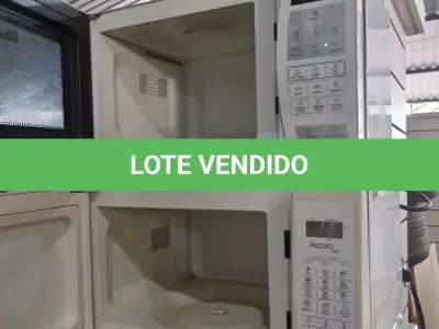 LOTE 089 - 03 MICRO-ONDAS MARCAS E MODELOS DIVERSOS PARA RETIRADA DE PEÇAS. (NO ESTADO, LEILÃO NÃO TEM GARANTIA E NEM DEVOLUÇÃO, SUJEITO A POSSÍVEIS AVARIAS VISÍVEIS/OCULTAS E/OU AUSÊNCIA DE COMPONENTES).