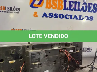 LOTE 175 - 01 MICRO SYSTEM MARCA SONY E 01 MOTO RÁDIO MARCA SATÉLITE. (NO ESTADO, LEILÃO NÃO TEM GARANTIA E NEM DEVOLUÇÃO, SUJEITO A POSSÍVEIS AVARIAS VISÍVEIS/OCULTAS E/OU AUSÊNCIA DE COMPONENTES).