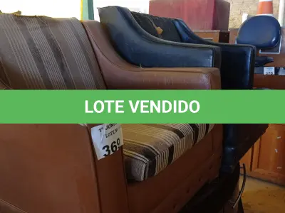 LOTE 369 - 02 POLTRONAS DO VOVÔ. (NO ESTADO, LEILÃO NÃO TEM GARANTIA E NEM DEVOLUÇÃO, SUJEITO A POSSÍVEIS AVARIAS VISÍVEIS/OCULTAS E/OU AUSÊNCIA DE COMPONENTES).
