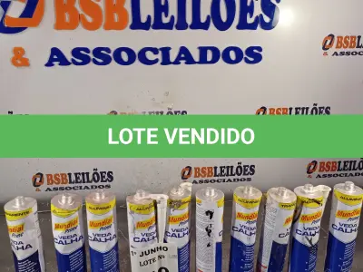 LOTE 319 - 10 TUBOS DE VEDA CALHA. (NO ESTADO, LEILÃO NÃO TEM GARANTIA E NEM DEVOLUÇÃO, SUJEITO A POSSÍVEIS AVARIAS VISÍVEIS/OCULTAS E/OU AUSÊNCIA DE COMPONENTES).