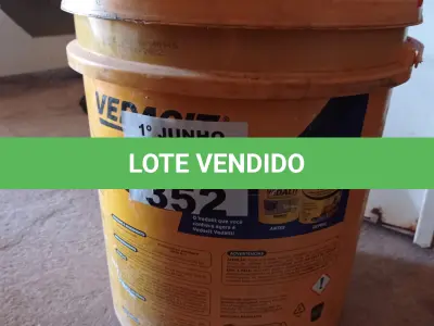 LOTE 352 - 01 BALDE DE VEDALIT, ADITIVO PLASTIFICANTE CONCENTRADO PARA ARGAMASSA DE ASSENTAMENTO E REBOCO CONVENCIONAL. (NO ESTADO, LEILÃO NÃO TEM GARANTIA E NEM DEVOLUÇÃO, SUJEITO A POSSÍVEIS AVARIAS VISÍVEIS/OCULTAS E/OU AUSÊNCIA DE COMPONENTES).