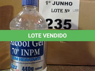 LOTE 235 - 02 CAIXAS COM ÁLCOOL EM GEL 70º INPM COM HIDRATANTE 440G 12 1UNIDADES CADA. (NO ESTADO, LEILÃO NÃO TEM GARANTIA E NEM DEVOLUÇÃO, SUJEITO A POSSÍVEIS AVARIAS VISÍVEIS/OCULTAS E/OU AUSÊNCIA DE COMPONENTES).