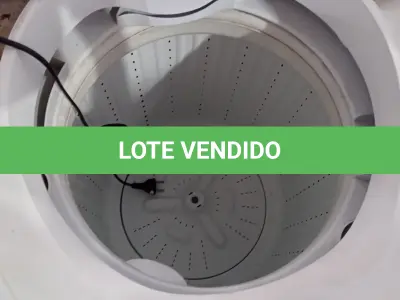 LOTE 088 - 01 MÁQUINA DE LAVAR ROUPAS MARCA ELECTROLUX CAP 10KG 220V. (NO ESTADO, LEILÃO NÃO TEM GARANTIA E NEM DEVOLUÇÃO, SUJEITO A POSSÍVEIS AVARIAS VISÍVEIS/OCULTAS E/OU AUSÊNCIA DE COMPONENTES).