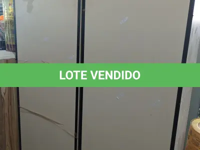 LOTE 129 - 02 ARQUIVOS EM MADEIRA COM 04 GAVETAS CADA. (NO ESTADO, LEILÃO NÃO TEM GARANTIA E NEM DEVOLUÇÃO, SUJEITO A POSSÍVEIS AVARIAS VISÍVEIS/OCULTAS E/OU AUSÊNCIA DE COMPONENTES).
