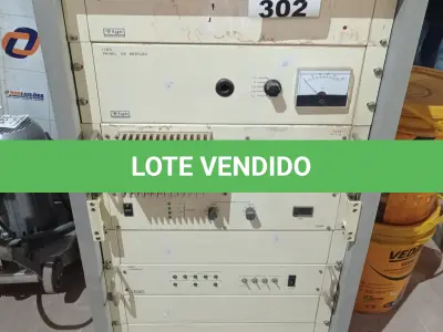 LOTE 302 - 01 TRANSMISSOR DE TV ANALÓGICO UHF 100WATTS MARCA LYS ELETRONIC. (NO ESTADO, LEILÃO NÃO TEM GARANTIA E NEM DEVOLUÇÃO, SUJEITO A POSSÍVEIS AVARIAS VISÍVEIS/OCULTAS E/OU AUSÊNCIA DE COMPONENTES).