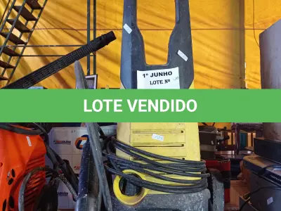 LOTE 343 - 01 LAVADORA DE ALTA PRESSÃO MARCA KARCHER 127V. (NO ESTADO, LEILÃO NÃO TEM GARANTIA E NEM DEVOLUÇÃO, SUJEITO A POSSÍVEIS AVARIAS VISÍVEIS/OCULTAS E/OU AUSÊNCIA DE COMPONENTES).
