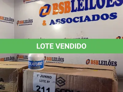 LOTE 211 - 02 CAIXAS COM COLA TUBO ST BRASCOLA 15 FRASCOS CADA. (NO ESTADO, LEILÃO NÃO TEM GARANTIA E NEM DEVOLUÇÃO, SUJEITO A POSSÍVEIS AVARIAS VISÍVEIS/OCULTAS E/OU AUSÊNCIA DE COMPONENTES).