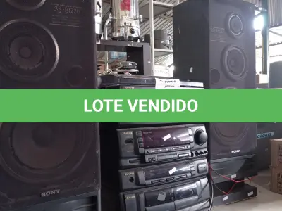 LOTE 083 - 01 APARELHO DE SOM 4X1 MARCA AIWA. (NO ESTADO, LEILÃO NÃO TEM GARANTIA E NEM DEVOLUÇÃO, SUJEITO A POSSÍVEIS AVARIAS VISÍVEIS/OCULTAS E/OU AUSÊNCIA DE COMPONENTES).