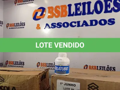 LOTE 148 - 02 CAIXAS COM COLA TUBO ST BRASCOLA 15 FRASCOS CADA. (NO ESTADO, LEILÃO NÃO TEM GARANTIA E NEM DEVOLUÇÃO, SUJEITO A POSSÍVEIS AVARIAS VISÍVEIS/OCULTAS E/OU AUSÊNCIA DE COMPONENTES).