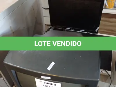 LOTE 168 - 02 MONITORES MARCAS LG E 01 TV DE TUBO 14” POL MARCA PANASONIC. (NO ESTADO, LEILÃO NÃO TEM GARANTIA E NEM DEVOLUÇÃO, SUJEITO A POSSÍVEIS AVARIAS VISÍVEIS/OCULTAS E/OU AUSÊNCIA DE COMPONENTES).