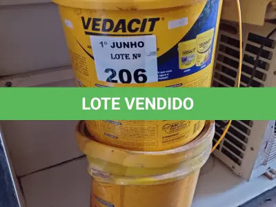 LOTE 206 - 01 BALDE DE ADITIVO IMPERMEABILIZANTE PARA CONCRETO E ARGAMASSAS E 01 BALDE DE VEDALIT 18L. (NO ESTADO, LEILÃO NÃO TEM GARANTIA E NEM DEVOLUÇÃO, SUJEITO A POSSÍVEIS AVARIAS VISÍVEIS/OCULTAS E/OU AUSÊNCIA DE COMPONENTES).