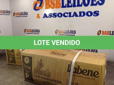 LOTE 306 - 02 CAIXAS COM LUVAS RANHURADA DE LÁTEX TAMANHO P 7” COM 36 PACOTES. (NO ESTADO, LEILÃO NÃO TEM GARANTIA E NEM DEVOLUÇÃO, SUJEITO A POSSÍVEIS AVARIAS VISÍVEIS/OCULTAS E/OU AUSÊNCIA DE COMPONENTES).