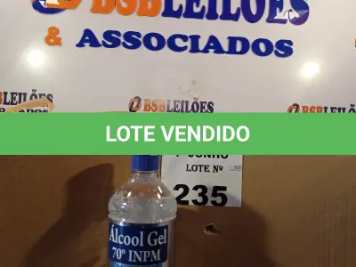LOTE 235 - 02 CAIXAS COM ÁLCOOL EM GEL 70º INPM COM HIDRATANTE 440G 12 1UNIDADES CADA. (NO ESTADO, LEILÃO NÃO TEM GARANTIA E NEM DEVOLUÇÃO, SUJEITO A POSSÍVEIS AVARIAS VISÍVEIS/OCULTAS E/OU AUSÊNCIA DE COMPONENTES).