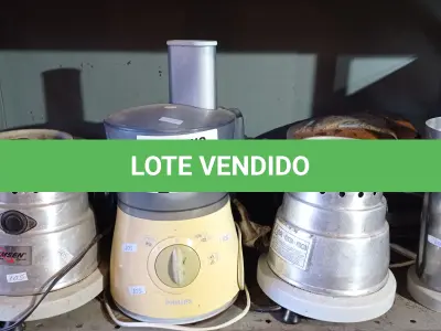 LOTE 345 - 02 SANDUICHEIRAS, 01 MULTIPROCESSADOR, 01 LIQUIDIFICADOR INDUSTRIAL E 04 BASES DE LIQUIDIFICADORES MARCAS E MODELOS DIVERSOS. (NO ESTADO, LEILÃO NÃO TEM GARANTIA E NEM DEVOLUÇÃO, SUJEITO A POSSÍVEIS AVARIAS VISÍVEIS/OCULTAS E/OU AUSÊNCIA DE COMPONENTES).