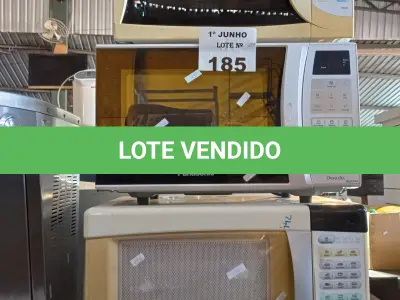 LOTE 185 - 03 MICRO-ONDAS MARCAS E MODELOS DIVERSOS PARA RETIRADA DE PEÇAS. (NO ESTADO, LEILÃO NÃO TEM GARANTIA E NEM DEVOLUÇÃO, SUJEITO A POSSÍVEIS AVARIAS VISÍVEIS/OCULTAS E/OU AUSÊNCIA DE COMPONENTES).